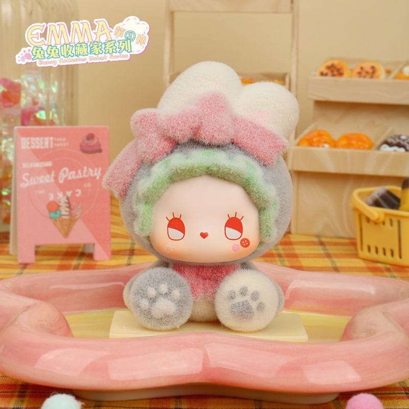 Emma Bunny Collector Debut Series Figure Blind Box