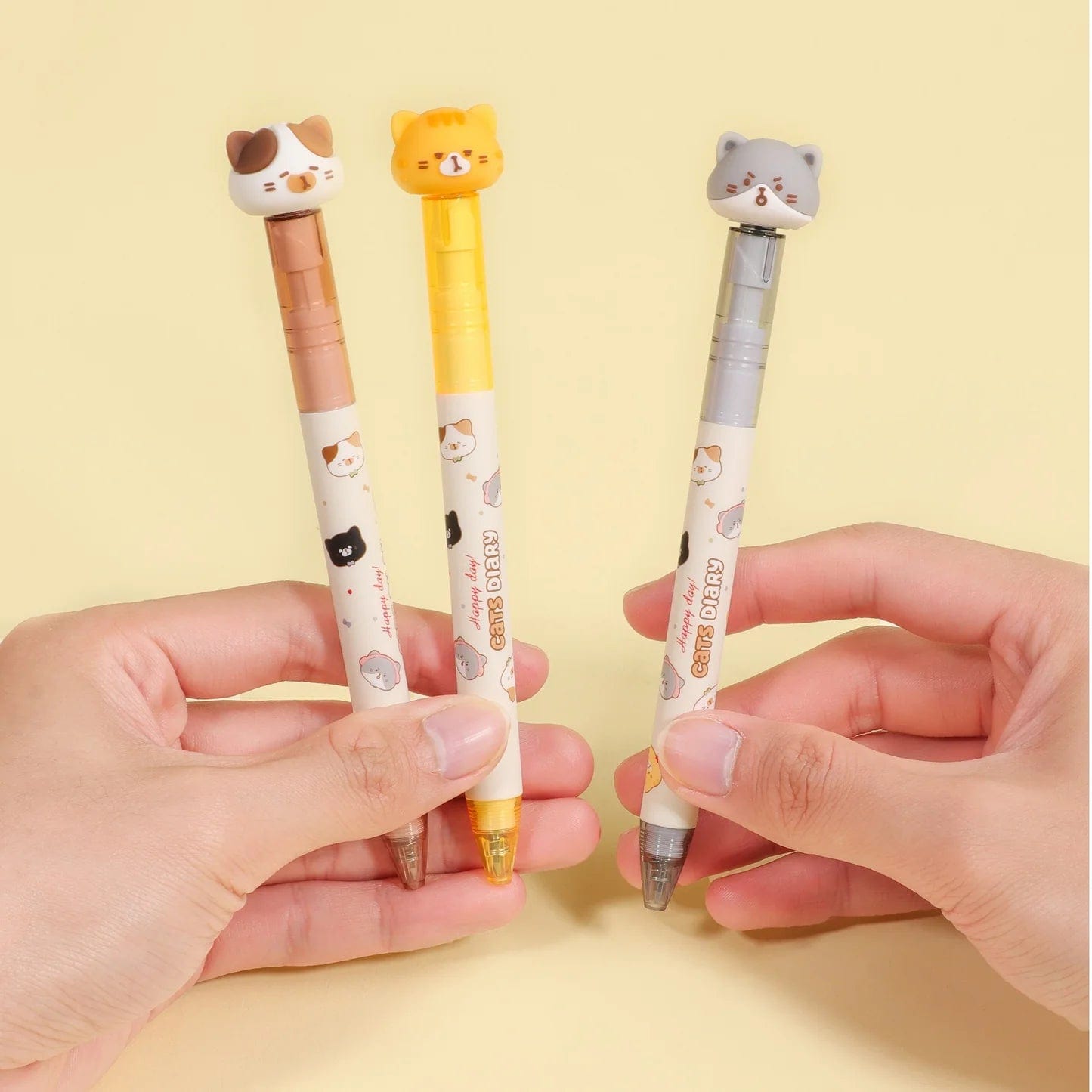 Cats Diary Spinning Topper Retractable Gel Pen