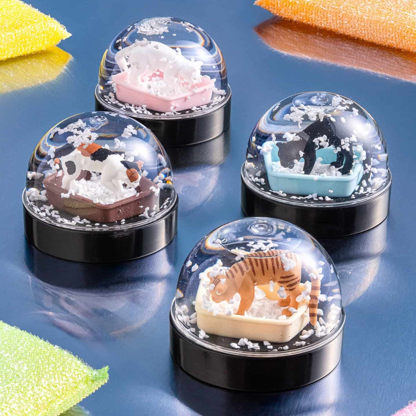 Cat Litter Snow Globe Blind Box