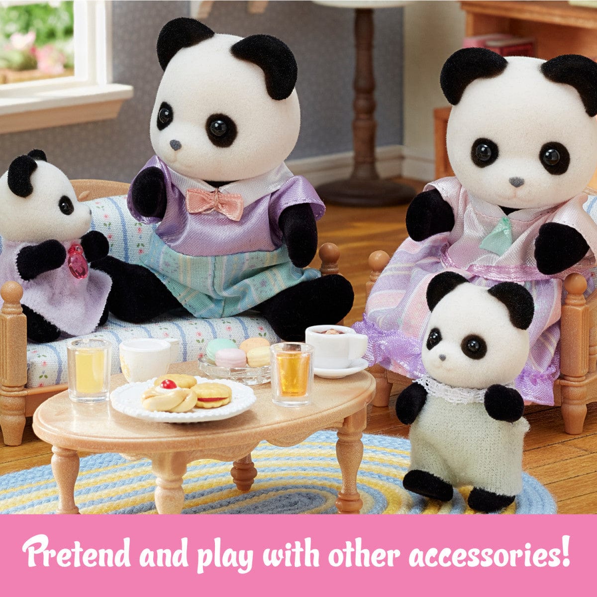 Pookie Panda Family Calico Critters Playset