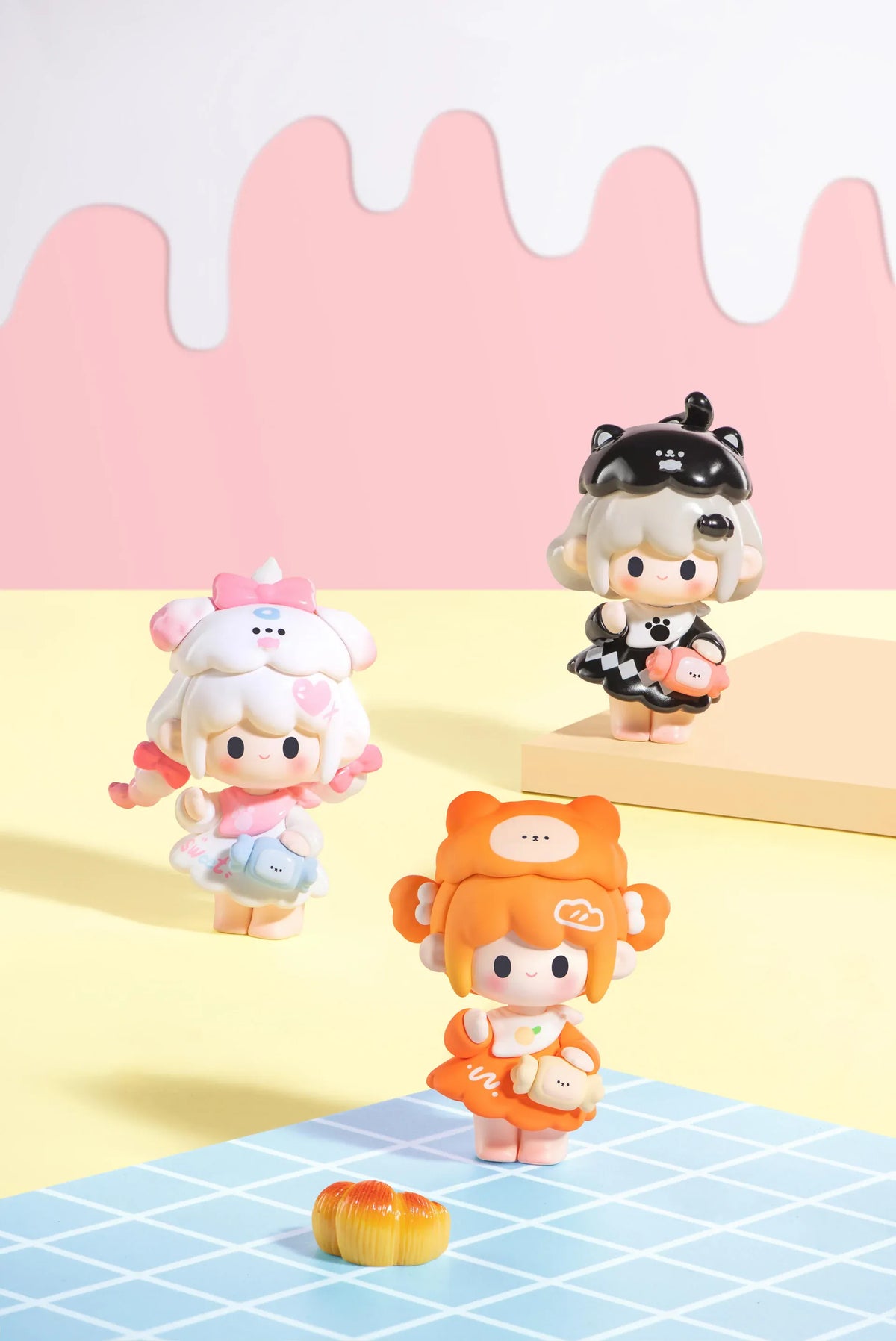 UUTOY Sweety Land Series Mini Figure Blind Box
