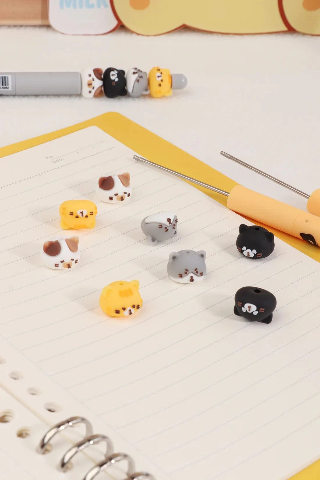 Cats Diary Spinning Barrel Gel Pen