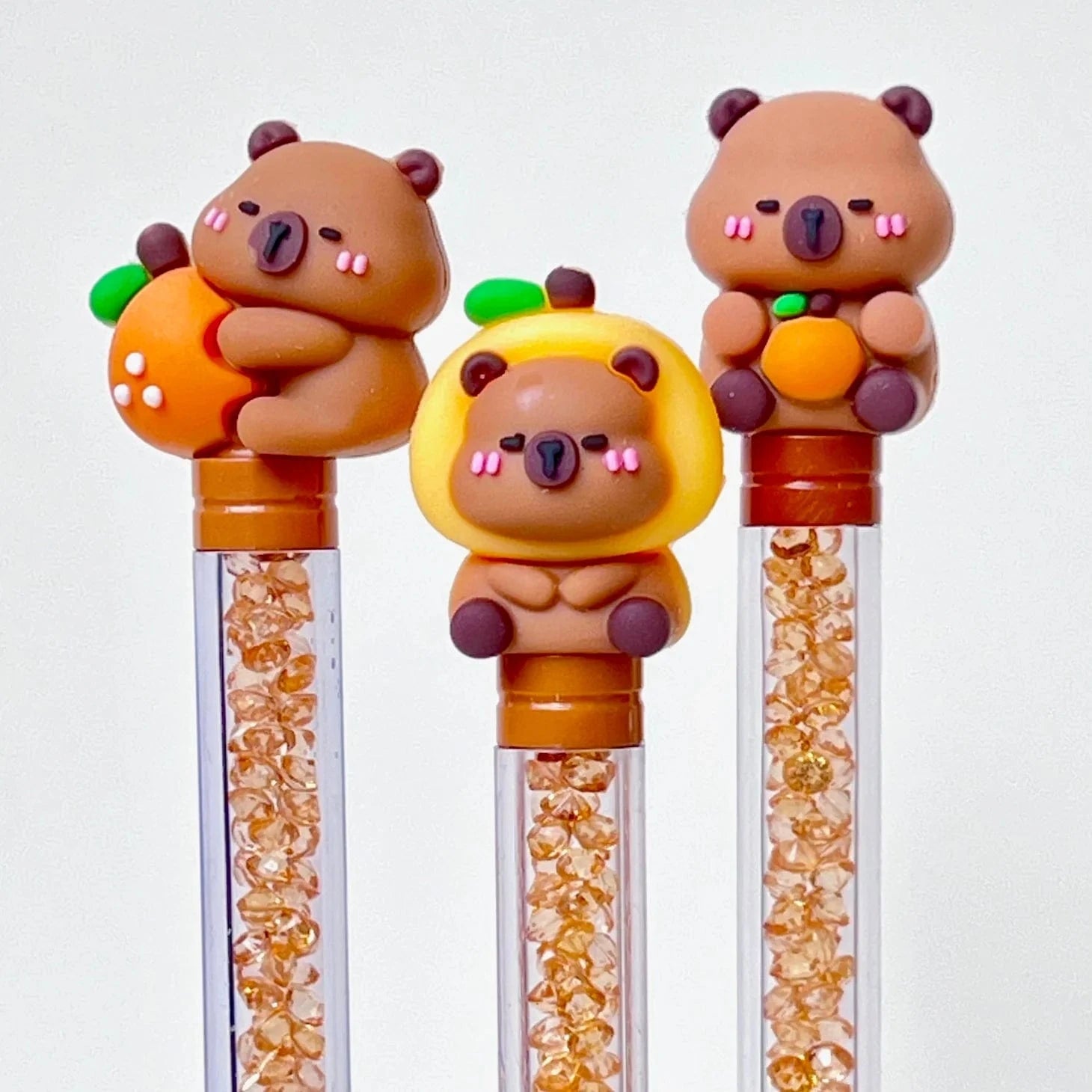 Capybara Sparkling Crystal Barrel Gel Pen Ver. 2 Random Selection