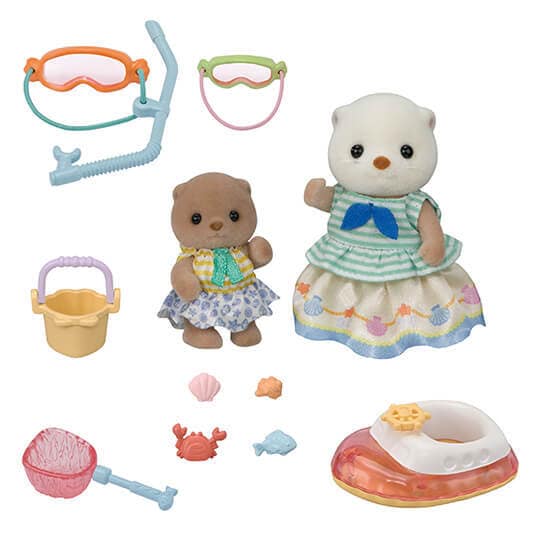 Calico Critters Splashy Snorkel Sea Otter Sisters Play Set