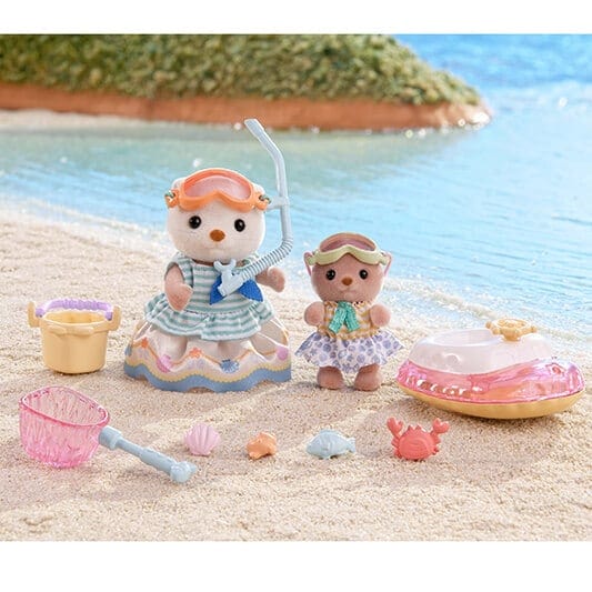 Calico Critters Splashy Snorkel Sea Otter Sisters Play Set