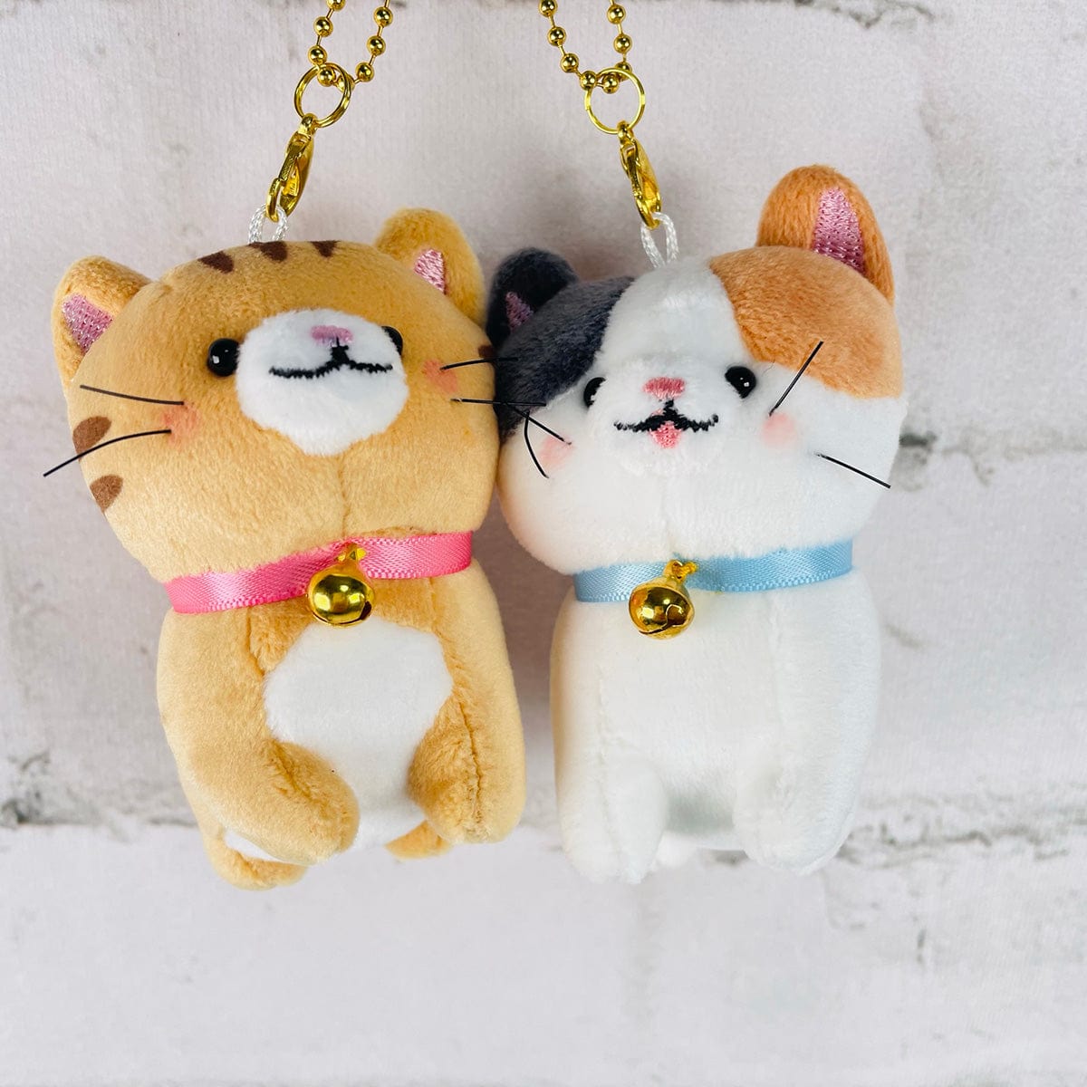 Tabby and Calico Cats Best Friends Keychain Set
