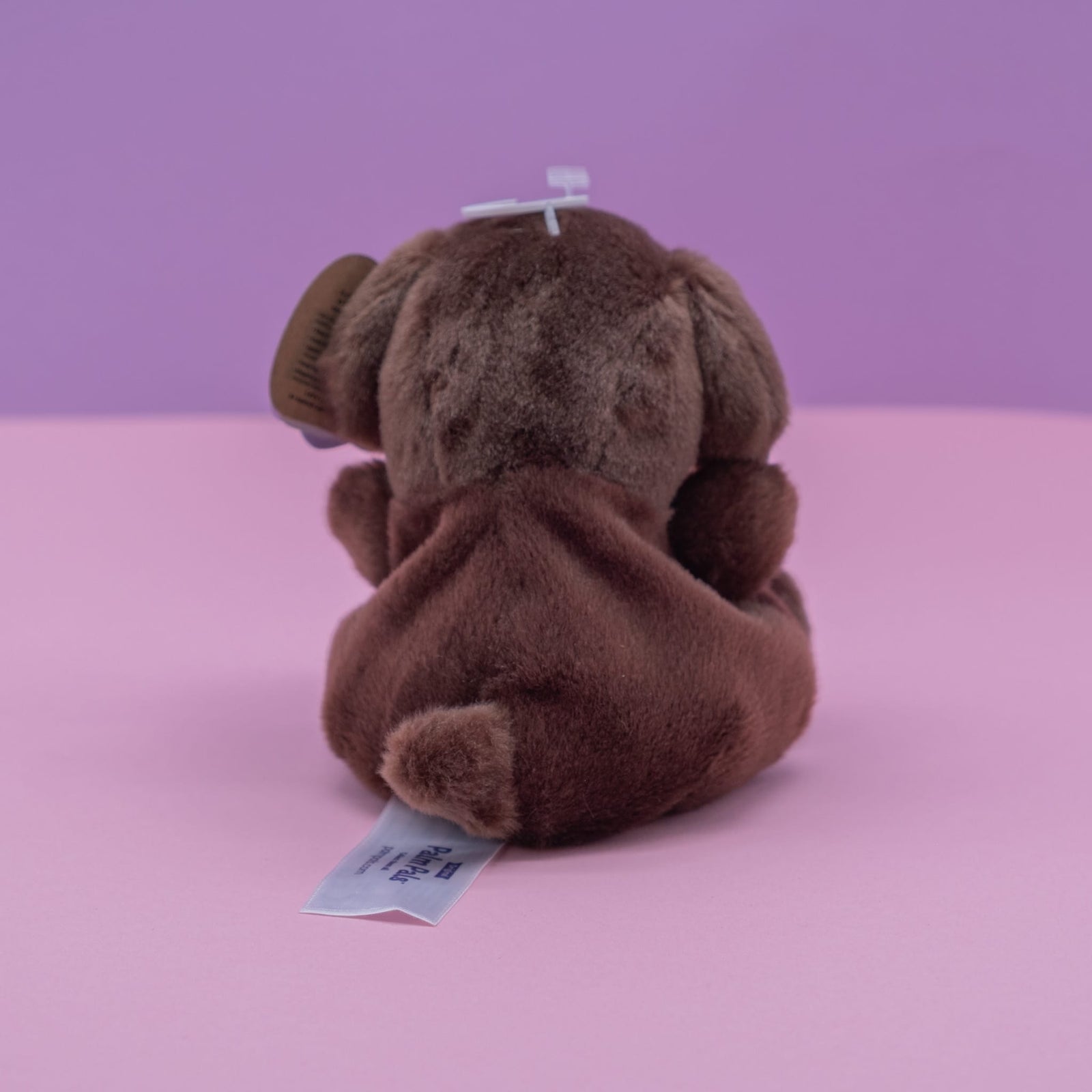 Sienna Chocolate Lab Palm Pals 5" Plush