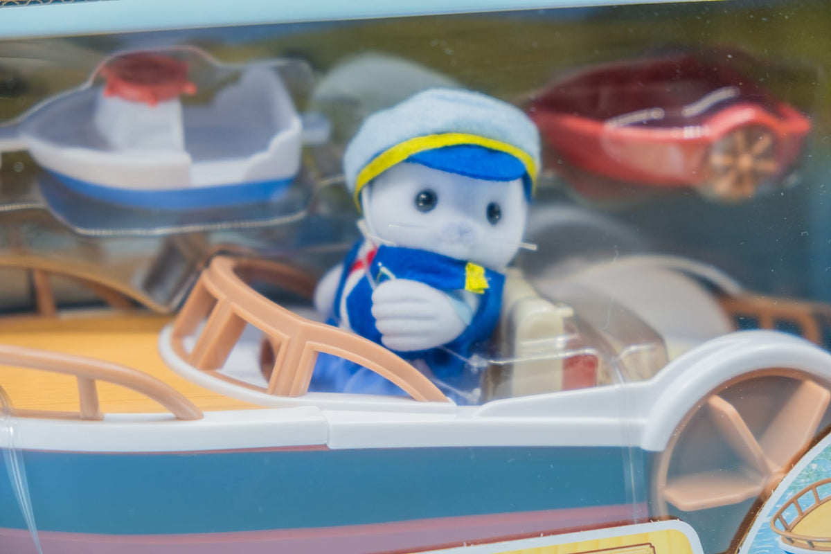 Seal Sailor’s Leisure Boat Calico Critters Playset