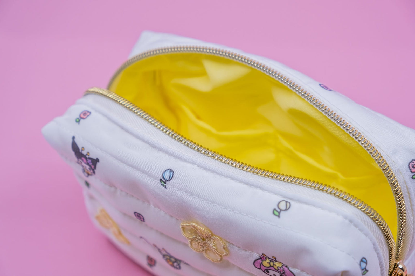 Sanrio Pouch (Sweet As Can Bee Series)