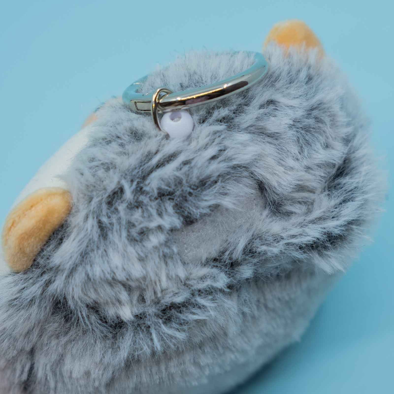 Hedgehog Hughug Mocchiri Reel Keychain with Pocket
