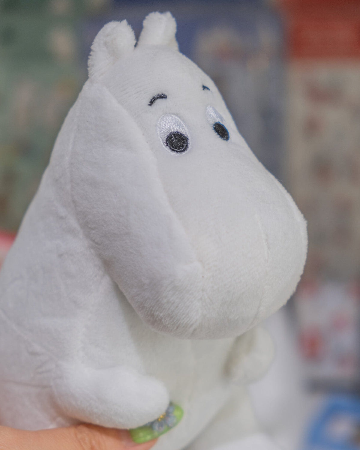 Moomintroll Sitting Plush