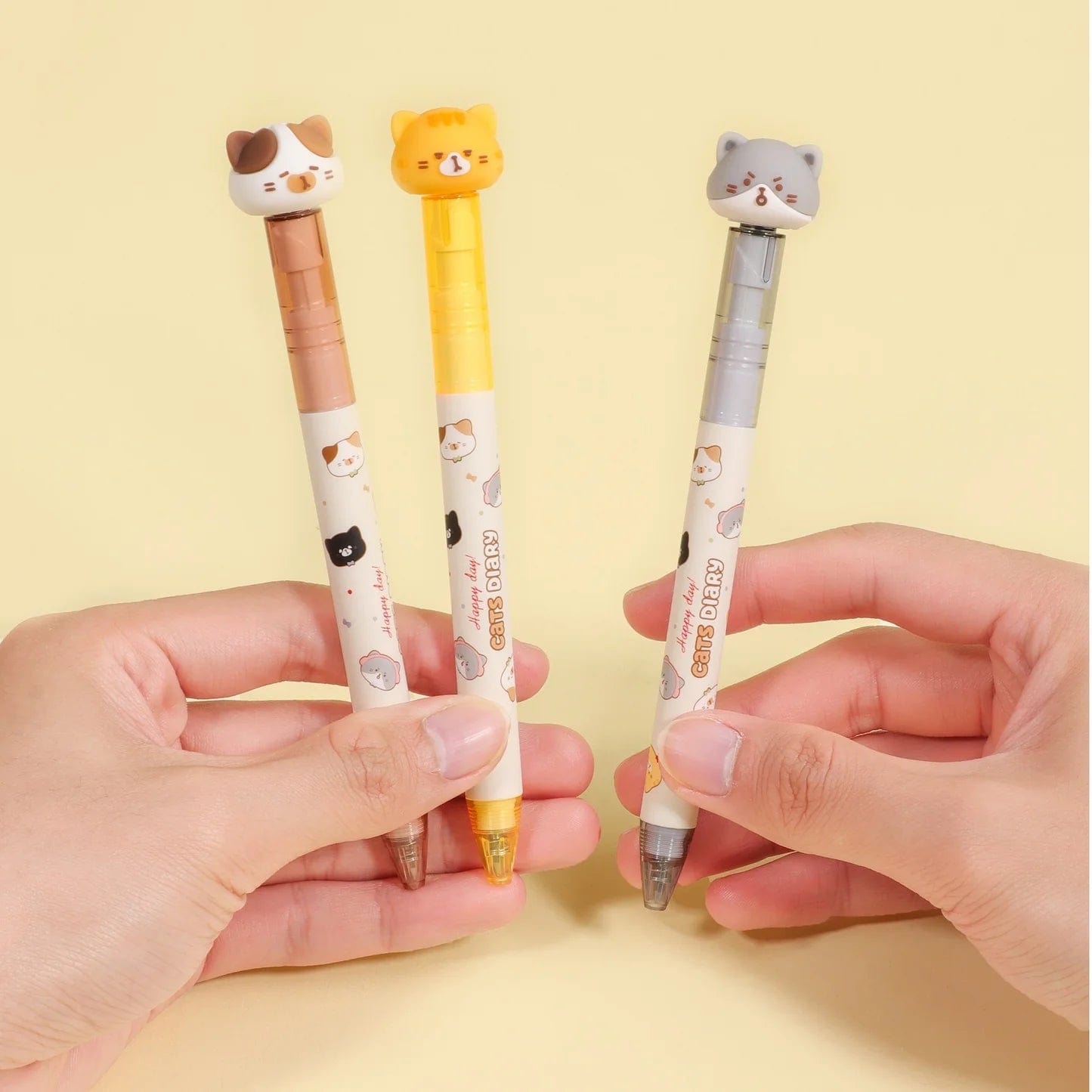 Cats Diary Spinning Topper Retractable Gel Pen