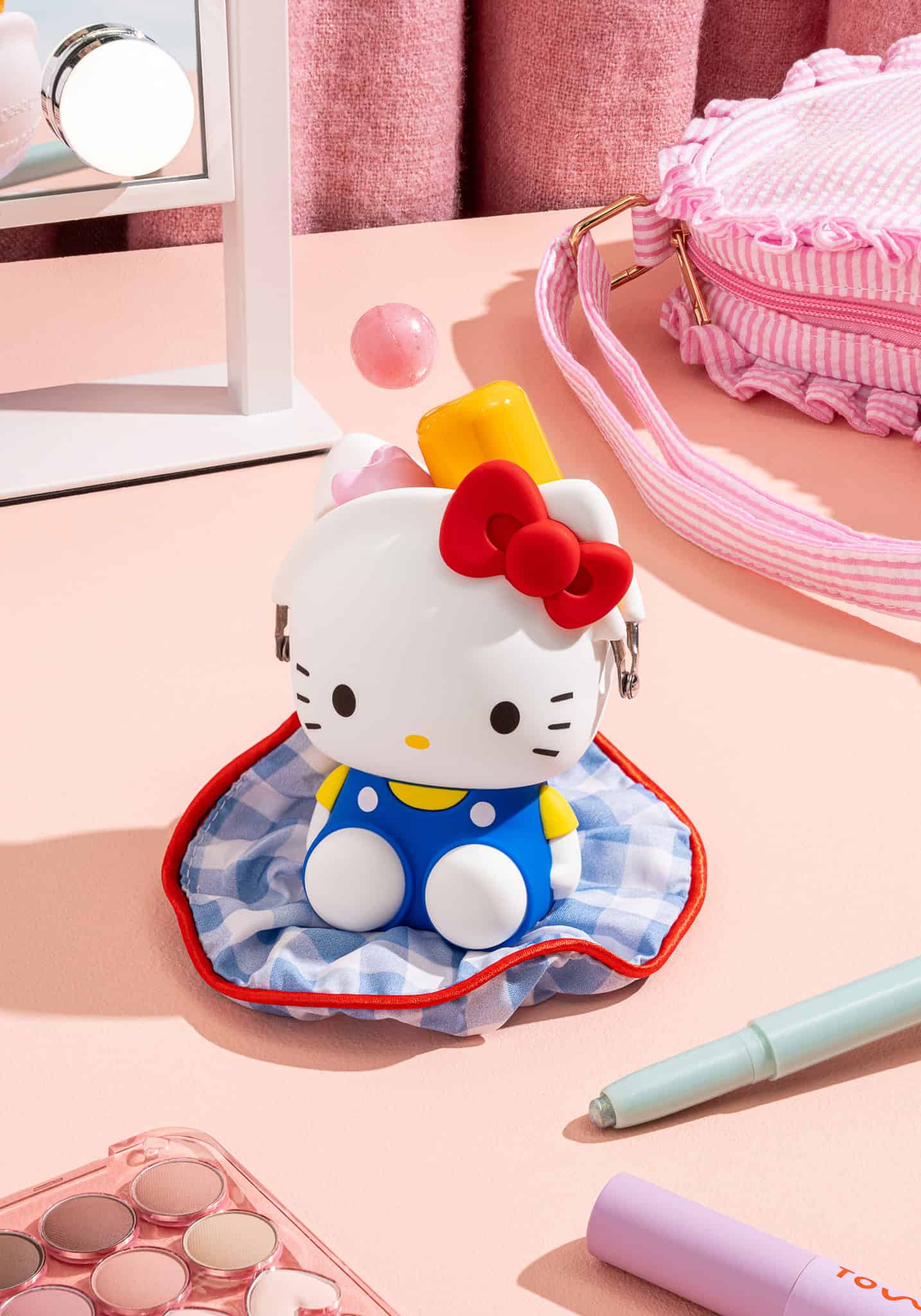 Hello Kitty Clasp Style Coin Purse 3D POCHI