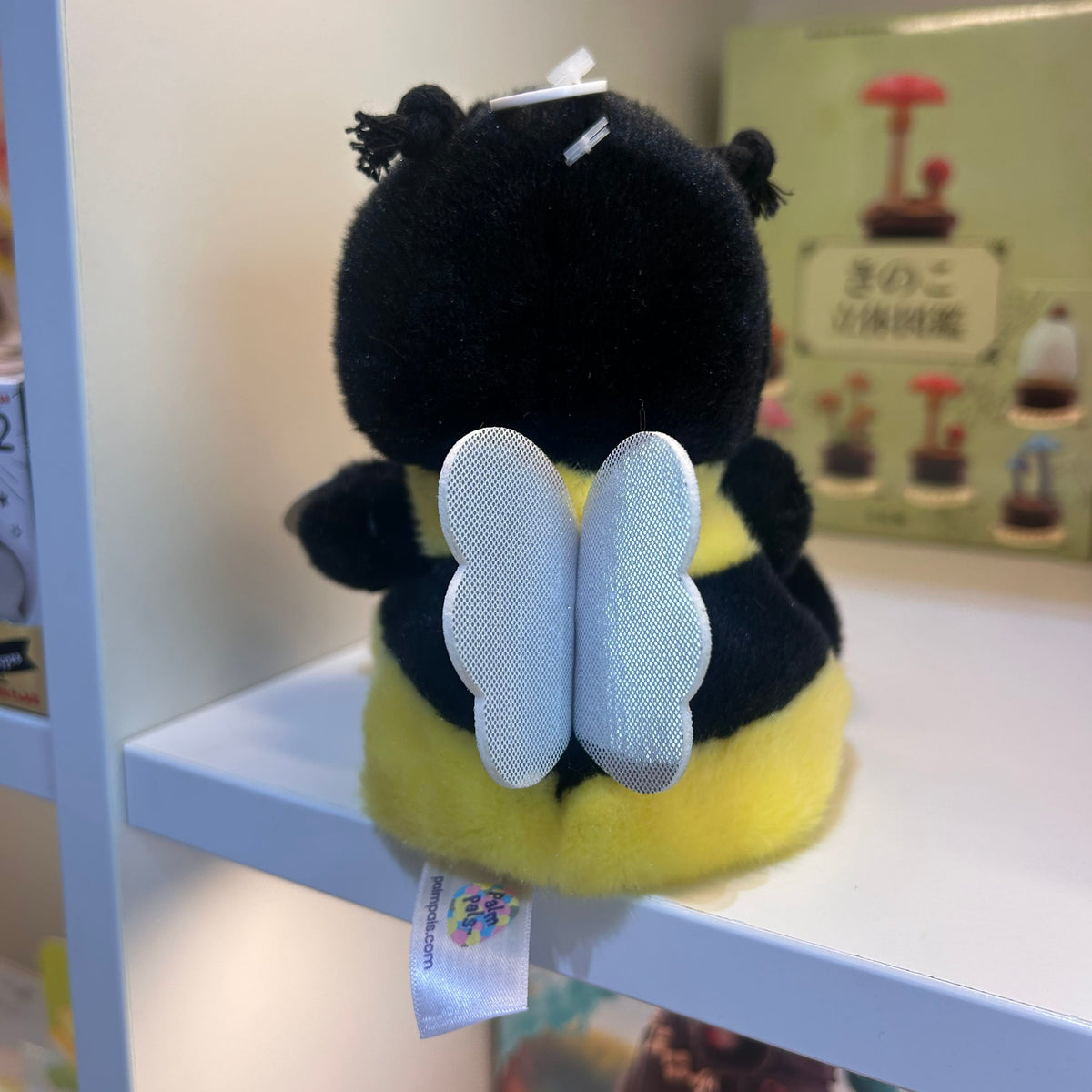 Queeny Bee Palm Pals Plush