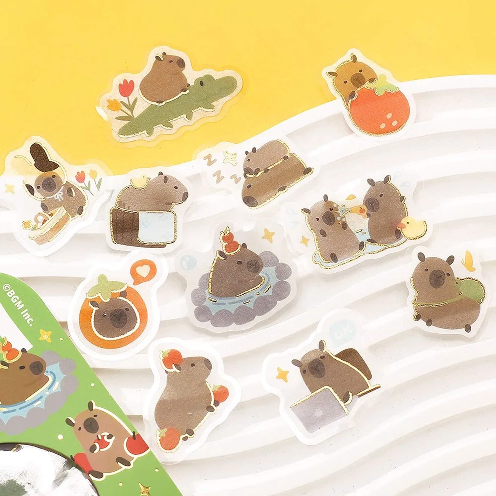 BGM Sticker Flakes-Ippai Capybara