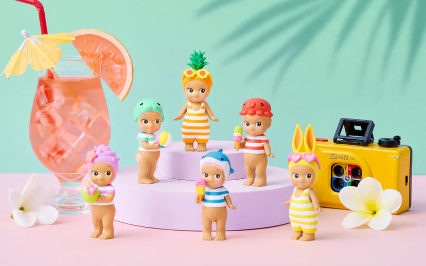 Sonny Angel Summer Vacation: Sun-Kissed Style