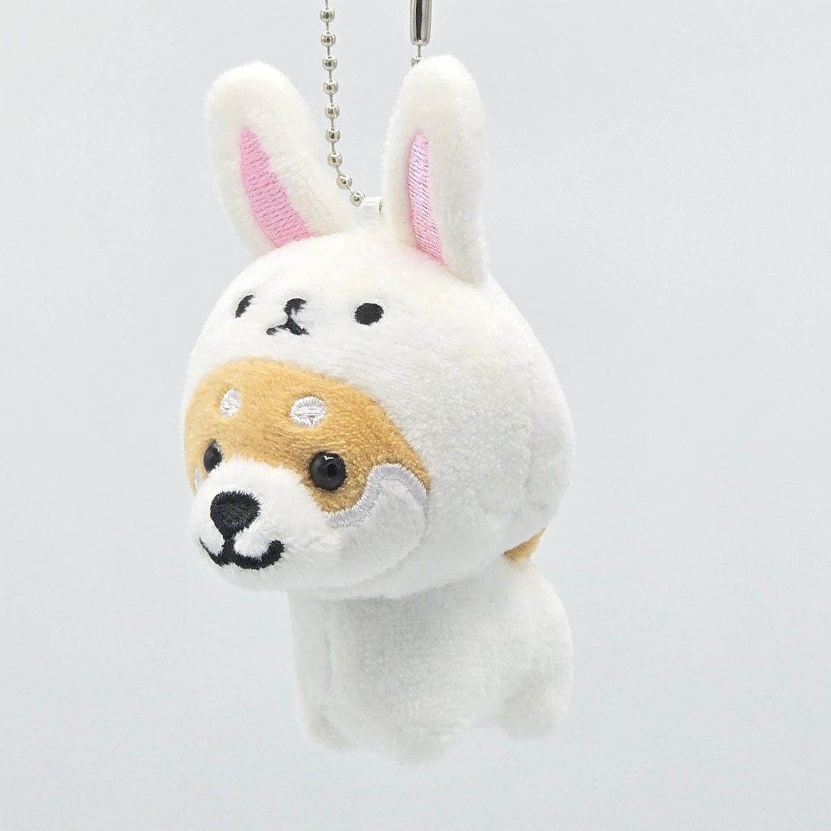 Tabisuru Mameshiba Keychain- White Rabbit Mameta